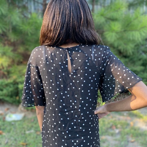 NWT Vince Camuto Black Polka Dot Shirt/Top - Picture 3 of 4